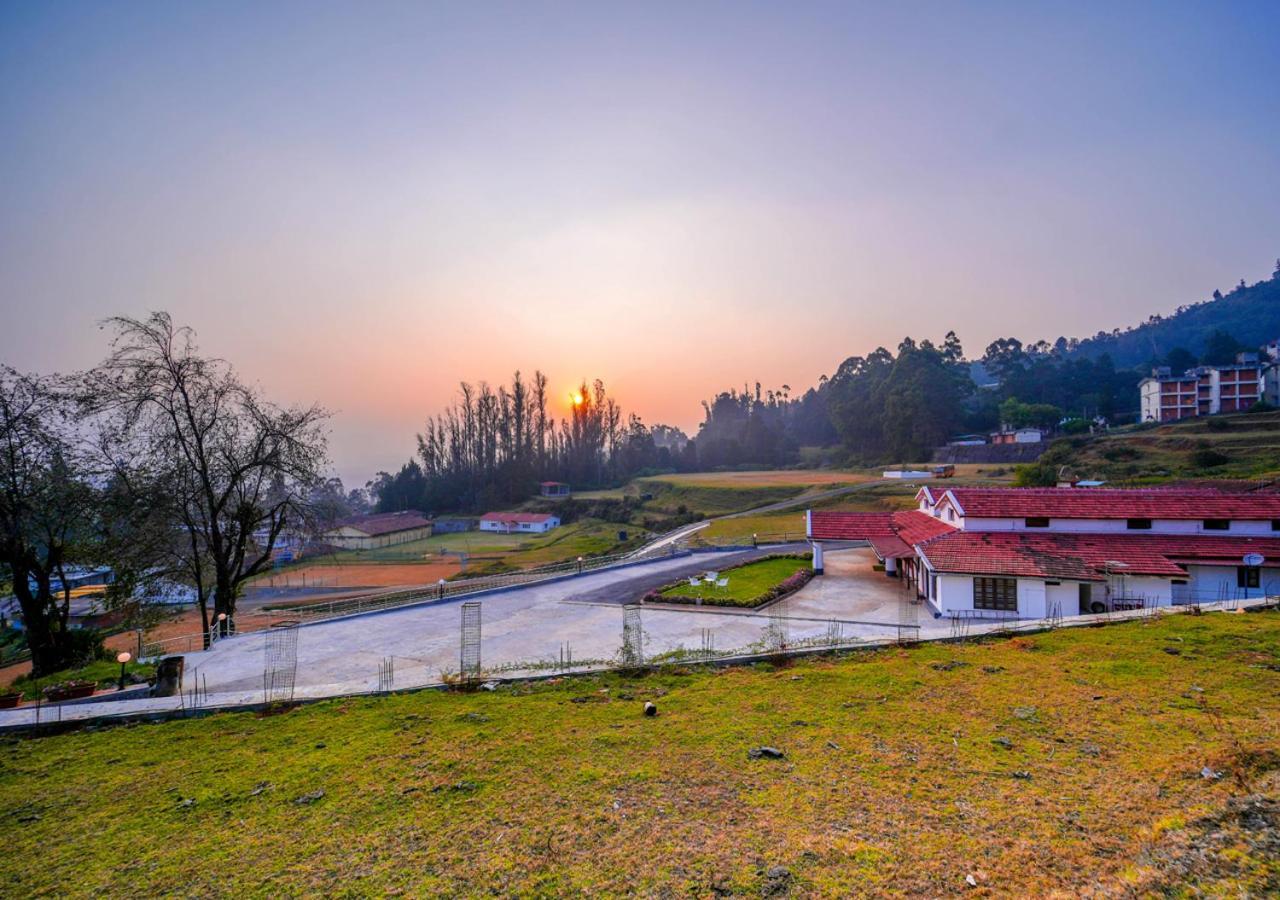 Lauriston Ooty Town Heritage Bungalow By Voye Homes Bagian luar foto